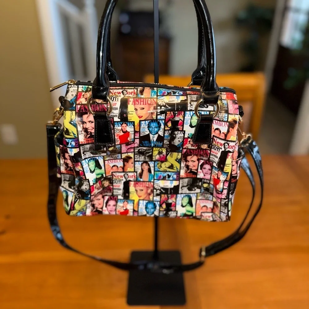 Glossy Fashion Magazine Print Shoulder/ Hand Bag Fashionable Classic Artsy Chic